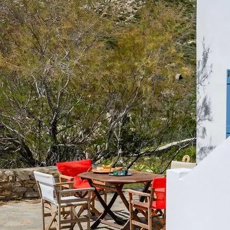 Kolimpithres House Casa de Férias Naousa